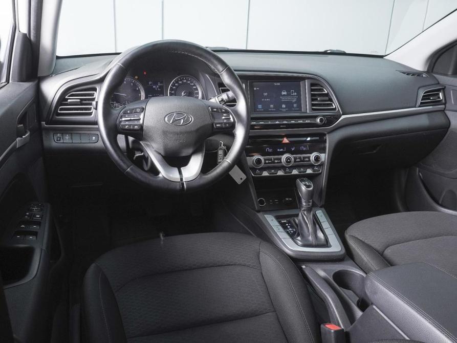 Hyundai Elantra VI (AD) Рестайлинг Ростов-на-Дону  - изображение 6