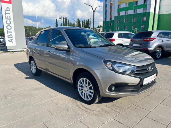 Lada (ВАЗ) Granta I Рестайлинг с пробегом 2022 года, цена 759 900 рублей, 48858 км, седан, Автокод Объявления
