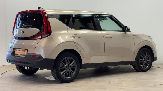 Kia Soul III с пробегом 2020 года, цена 1 965 000 рублей, 76022 км, хэтчбек, Автокод Объявления