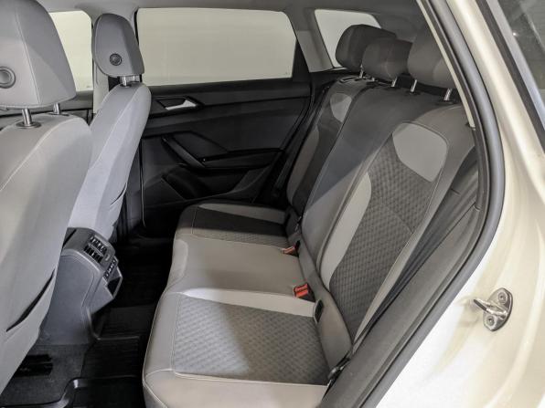 Volkswagen Taos I с пробегом 2022 года, цена 2 390 000 рублей, 95360 км, внедорожник, Автокод Объявления