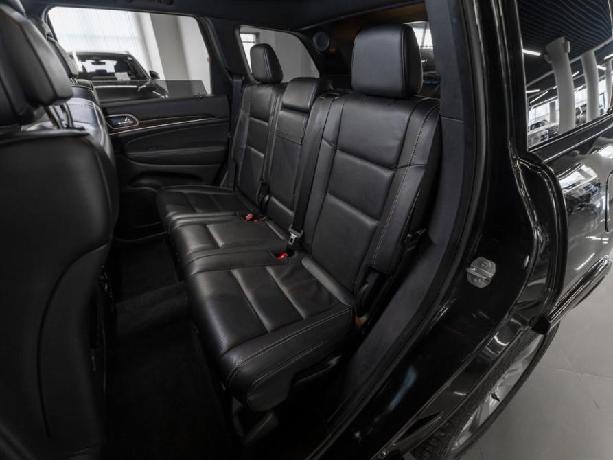 Jeep Grand Cherokee IV (WK2) Рестайлинг Москва  - изображение 14
