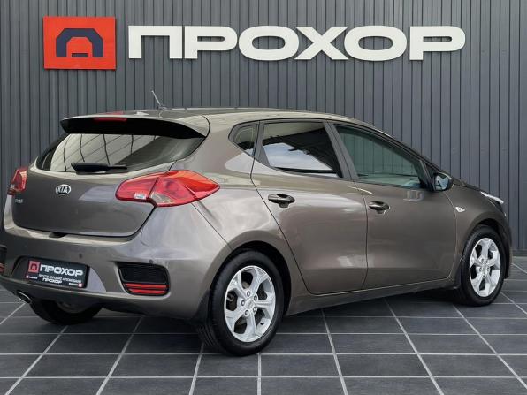 Kia Ceed II Рестайлинг с пробегом 2016 года, цена 1 177 000 рублей, 147472 км, хэтчбек, Автокод Объявления