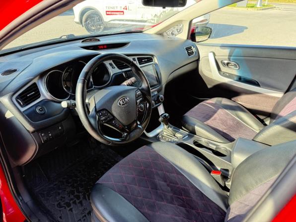 Kia Ceed II с пробегом 2014 года, цена 970 000 рублей, 174500 км, хэтчбек, Автокод Объявления