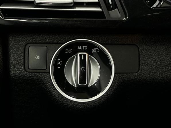 Mercedes-Benz E-Класс IV (W212 S212 C207) с пробегом 2012 года, цена 1 717 000 рублей, 231197 км, седан, Автокод Объявления