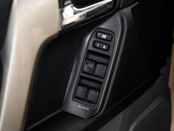 Toyota Land Cruiser Prado 150 Series с пробегом 2010 года, цена 2 660 000 рублей, 205121 км, внедорожник, Автокод Объявления