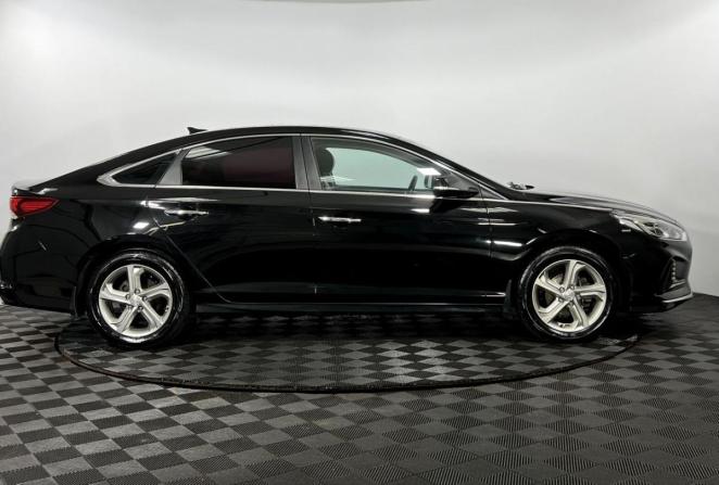 Hyundai Sonata VII (LF) Рестайлинг с пробегом 2018 года, цена 1 620 000 рублей, 208040 км, седан, Автокод Объявления