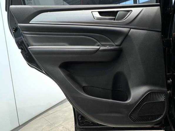 Haval M6 II с пробегом 2023 года, цена 1 840 000 рублей, 48845 км, внедорожник, Автокод Объявления