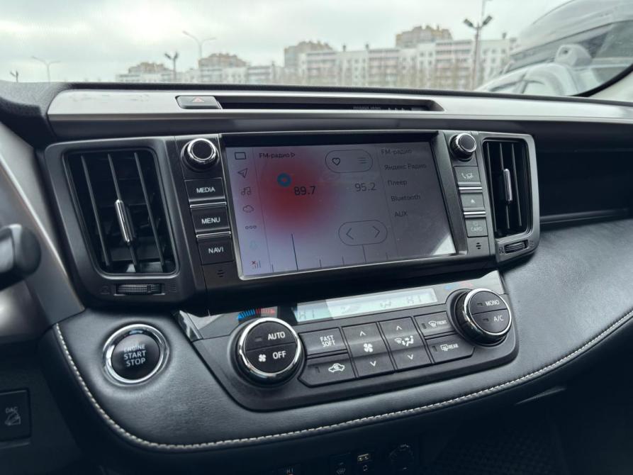 Toyota RAV4 IV (XA40) Рестайлинг Набережные Челны  - изображение 20