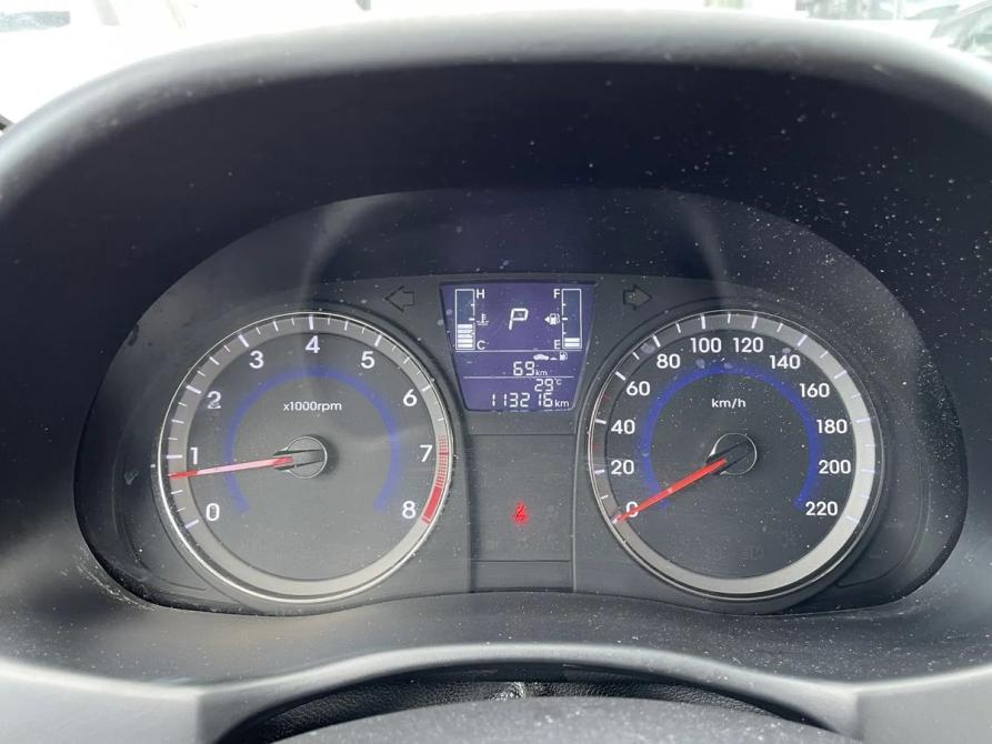 Hyundai Solaris I Рестайлинг Казань  - изображение 14