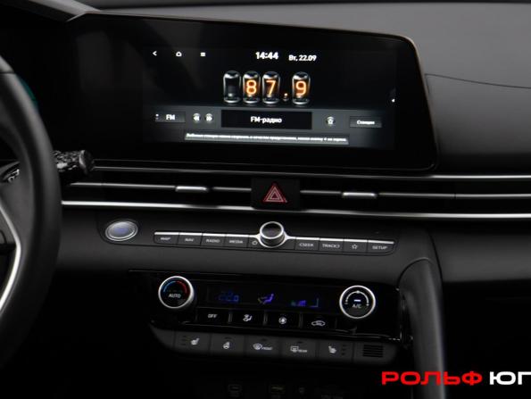 Hyundai Elantra VII (CN7) Рестайлинг с пробегом 2023 года, цена 1 998 000 рублей, 25014 км, седан, Автокод Объявления