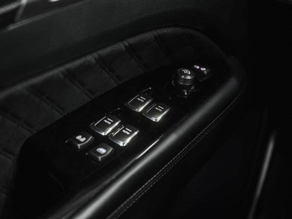 SsangYong Rexton IV Рестайлинг с пробегом 2020 года, цена 3 669 000 рублей, 72000 км, внедорожник, Автокод Объявления