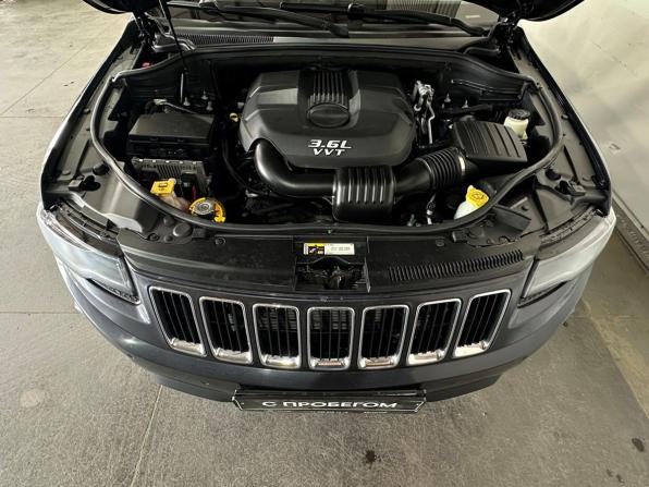 Jeep Grand Cherokee IV (WK2) с пробегом 2013 года, цена 1 735 000 рублей, 317034 км, внедорожник, Автокод Объявления