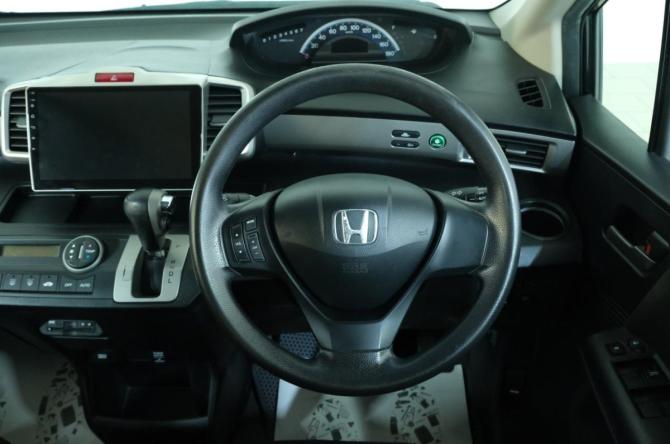 Honda Freed I с пробегом 2011 года, цена 1 169 000 рублей, 155200 км, компактвэн, Автокод Объявления