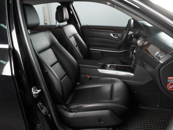 Mercedes-Benz E-Класс IV (W212 S212 C207) Рестайлинг с пробегом 2013 года, цена 1 680 000 рублей, 263416 км, седан, Автокод Объявления