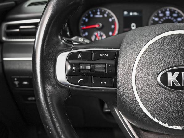 Kia K5 III с пробегом 2020 года, цена 2 599 000 рублей, 93781 км, седан, Автокод Объявления
