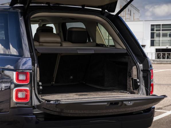 Land Rover Range Rover IV Рестайлинг с пробегом 2018 года, цена 5 330 000 рублей, 109859 км, внедорожник, Автокод Объявления
