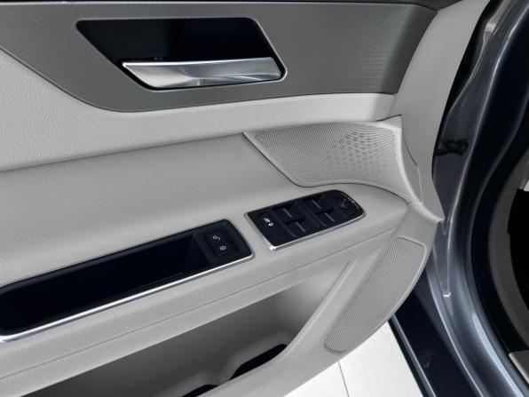Jaguar XF II с пробегом 2017 года, цена 2 230 000 рублей, 95194 км, седан, Автокод Объявления