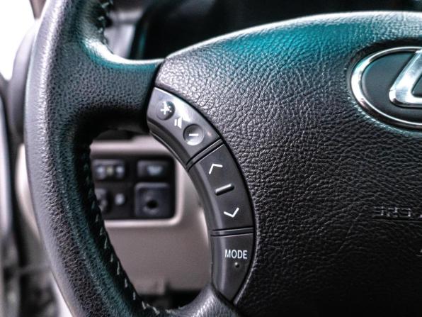 Lexus LX II Рестайлинг с пробегом 2007 года, цена 2 500 000 рублей, 299849 км, внедорожник, Автокод Объявления