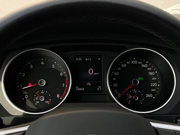 Volkswagen Tiguan II Рестайлинг с пробегом 2021 года, цена 3 047 600 рублей, 34004 км, внедорожник, Автокод Объявления