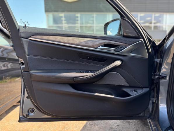 BMW 5 серии VII (G30/G31/G38) с пробегом 2019 года, цена 3 380 000 рублей, 148957 км, седан, Автокод Объявления