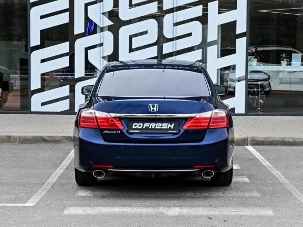Honda Accord IX с пробегом 2013 года, цена 1 555 000 рублей, 189123 км, седан, Автокод Объявления