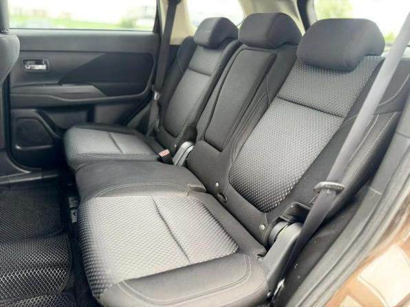 Mitsubishi Outlander III Рестайлинг 3 с пробегом 2021 года, цена 2 450 000 рублей, 83607 км, внедорожник, Автокод Объявления