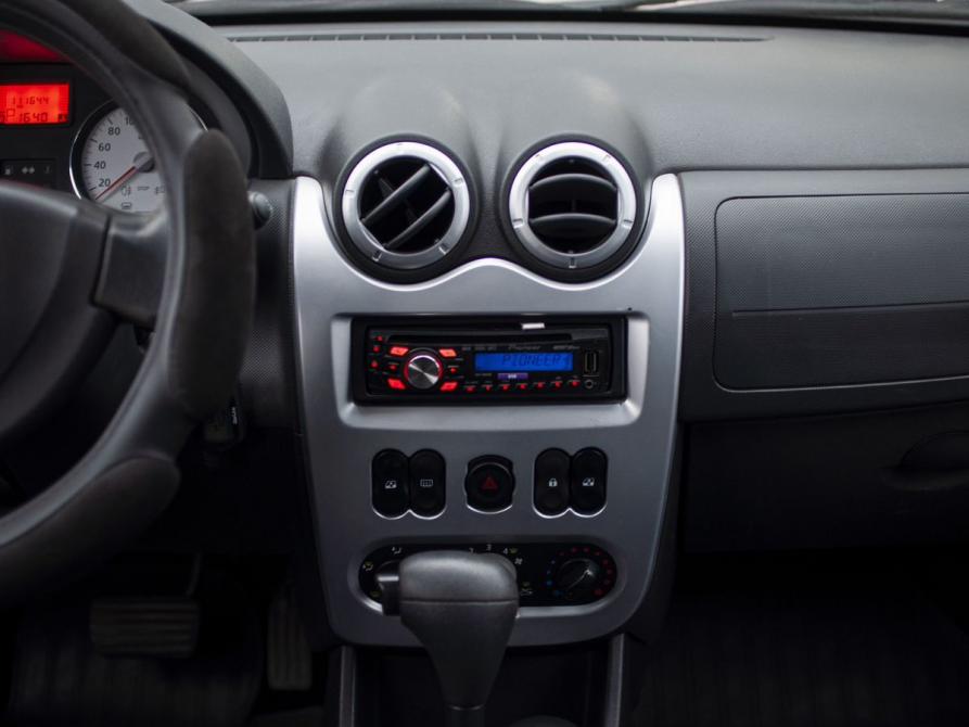 Renault Sandero I Курган  - изображение 18