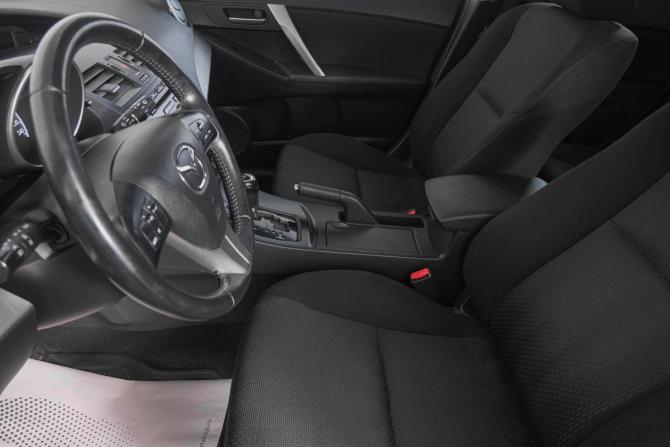 Mazda 3 II (BL) Рестайлинг с пробегом 2013 года, цена 749 000 рублей, 119000 км, хэтчбек, Автокод Объявления