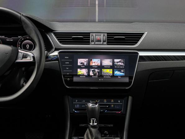Skoda Superb III Рестайлинг с пробегом 2024 года, цена 3 690 000 рублей, 37160 км, лифтбек, Автокод Объявления
