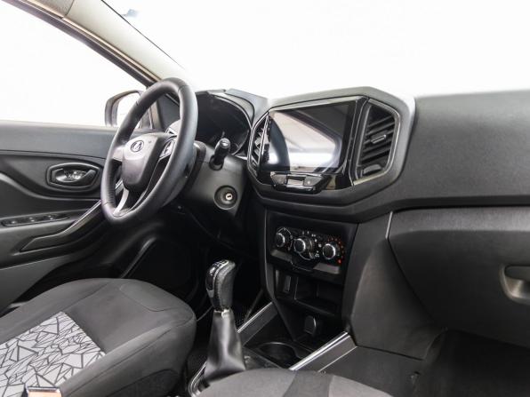 Lada (ВАЗ) XRAY I с пробегом 2016 года, цена 718 000 рублей, 176788 км, хэтчбек, Автокод Объявления