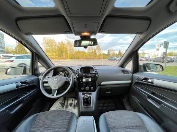 Opel Zafira B Рестайлинг с пробегом 2009 года, цена 400 000 рублей, 446982 км, компактвэн, Автокод Объявления
