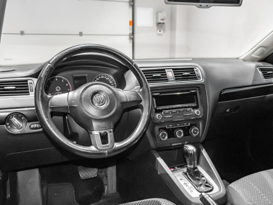 Volkswagen Jetta VI Екатеринбург  - изображение 12