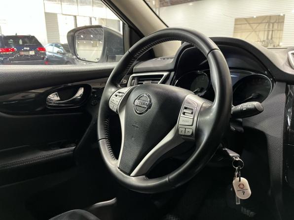 Nissan Qashqai II с пробегом 2015 года, цена 1 450 000 рублей, 127443 км, внедорожник, Автокод Объявления