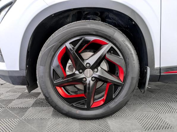 Omoda C5 I с пробегом 2022 года, цена 1 600 000 рублей, 69740 км, внедорожник, Автокод Объявления