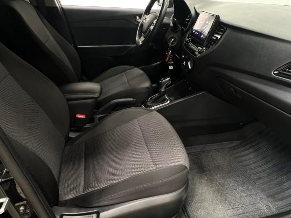 Hyundai Solaris II Рестайлинг с пробегом 2021 года, цена 1 590 000 рублей, 77433 км, седан, Автокод Объявления