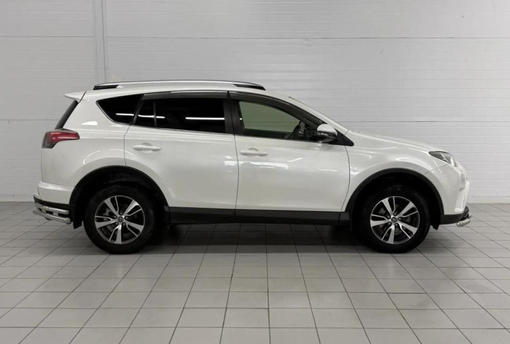 Toyota RAV4 IV (XA40) Рестайлинг Астрахань  - изображение 4