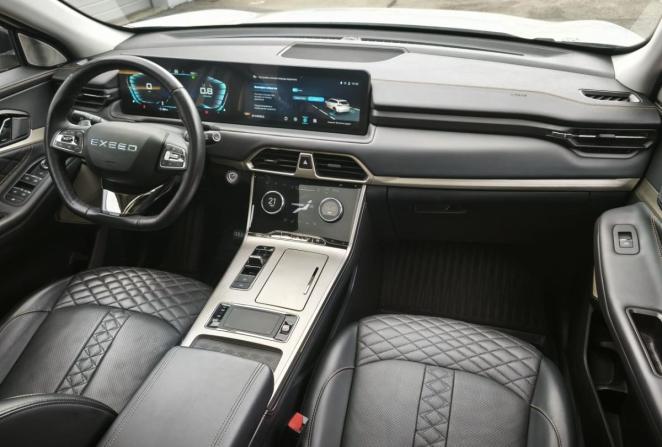 Exeed TXL I Рестайлинг с пробегом 2022 года, цена 2 179 000 рублей, 21000 км, внедорожник, Автокод Объявления