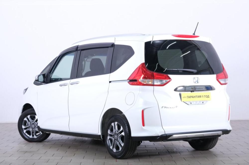 Honda Freed II Рестайлинг Омск  - изображение 5