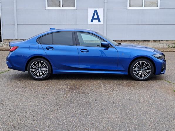 BMW 3 серии VII (G2x) с пробегом 2021 года, цена 3 850 000 рублей, 129179 км, седан, Автокод Объявления