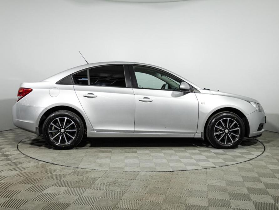 Chevrolet Cruze I Санкт-Петербург  - изображение 4