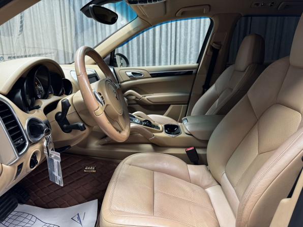 Porsche Cayenne II (958) с пробегом 2011 года, цена 2 550 000 рублей, 246269 км, внедорожник, Автокод Объявления
