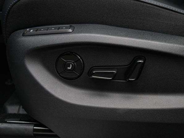 Volkswagen Teramont II (China Market) с пробегом 2026 года, цена 5 995 000 рублей, 5 км, внедорожник, Автокод Объявления