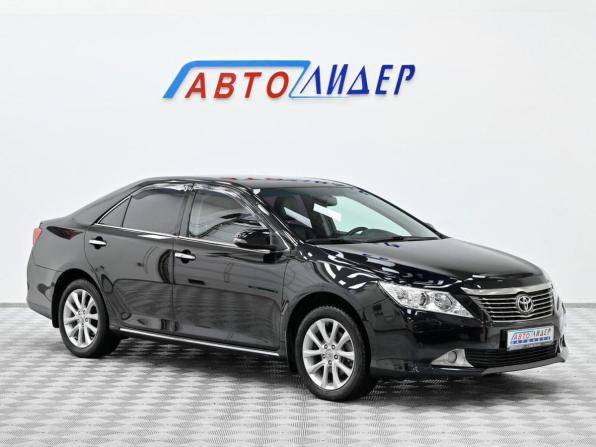 Toyota Camry VII (XV50) с пробегом 2014 года, цена 979 000 рублей, 122474 км, седан, Автокод Объявления