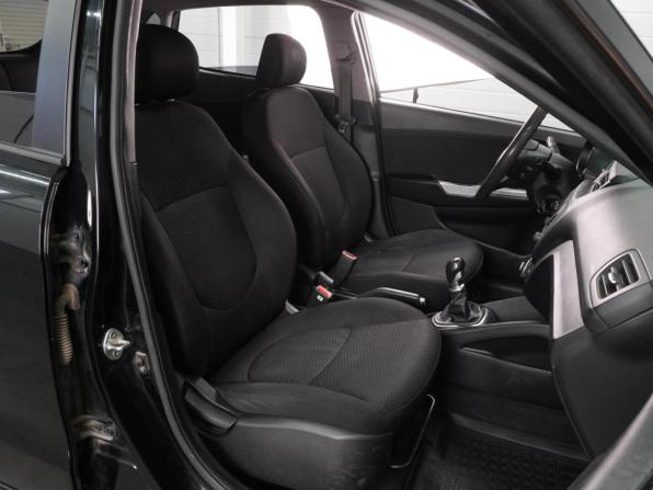 Kia Rio III с пробегом 2012 года, цена 649 000 рублей, 180740 км, хэтчбек, Автокод Объявления