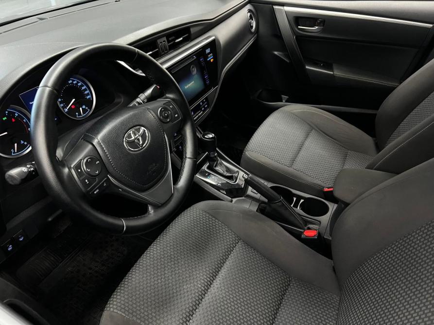Toyota Corolla XI (E160 E170 E180) Рестайлинг 1 Казань  - изображение 13