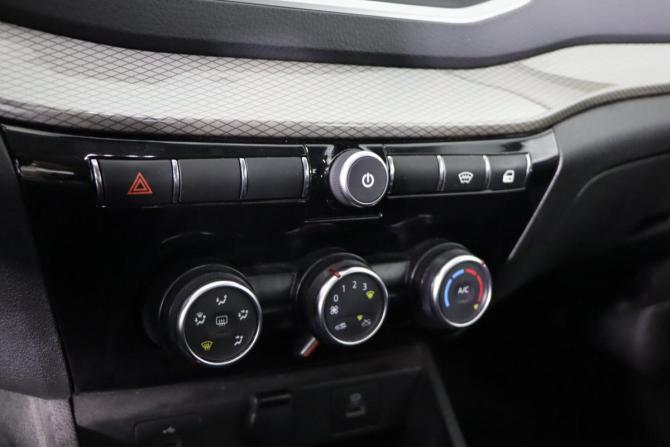 Lada (ВАЗ) Vesta I Рестайлинг (NG) с пробегом 2023 года, цена 1 459 990 рублей, 21591 км, универсал, Автокод Объявления