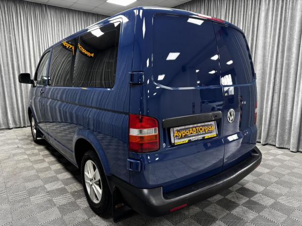 Volkswagen Transporter T5 с пробегом 2008 года, цена 1 140 000 рублей, 269057 км, фургон, Автокод Объявления