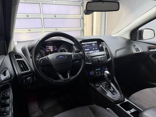 Ford Focus III Рестайлинг с пробегом 2016 года, цена 1 415 000 рублей, 60000 км, универсал, Автокод Объявления