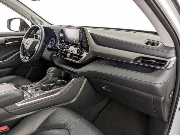Toyota Highlander IV (XU70) с пробегом 2021 года, цена 4 900 000 рублей, 90600 км, внедорожник, Автокод Объявления