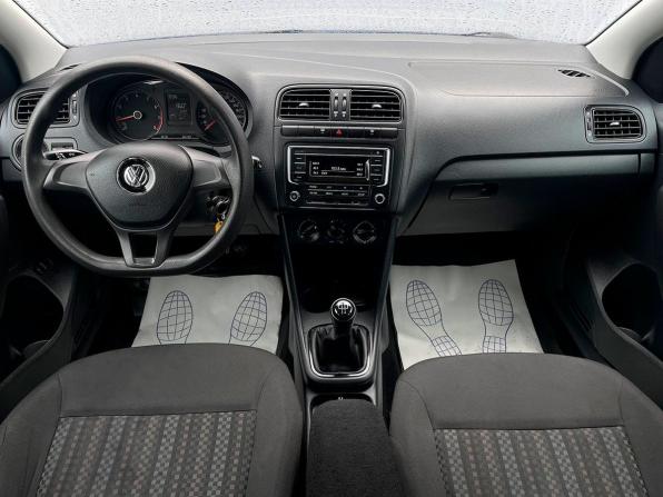 Volkswagen Polo V Рестайлинг с пробегом 2019 года, цена 1 250 000 рублей, 123731 км, седан, Автокод Объявления